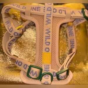 NWOT Wild One Beige and Blue Dog Harness